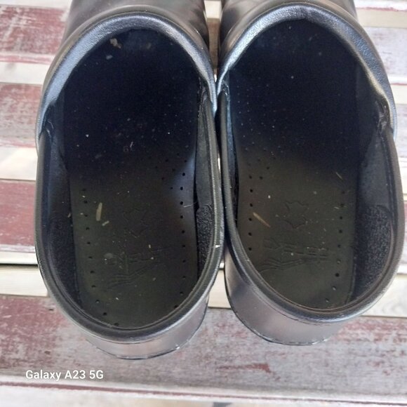 Dansko Womens Black Leather Professional Clogs Size 39 - Picture 5 of 5